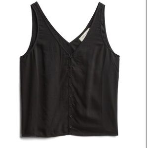 Black button up tank